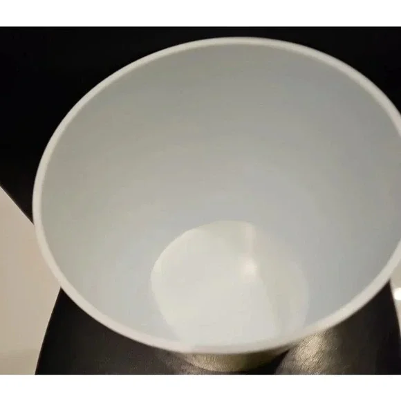 CHRISTMAS GRINCH FACE POPCORN BUCKET 9.5 INCHES WIDE/8 INCHES TALL - BRAND NEW - Picture 8 of 8